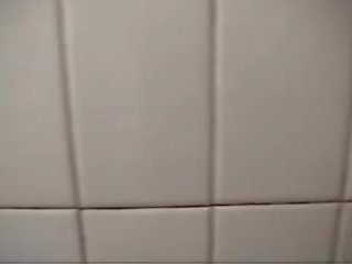 Public toaleta pisare
