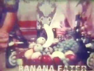 Bananas eater