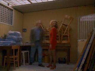 La villa del venerdi 1991, ingyenes celebek szex film 7e